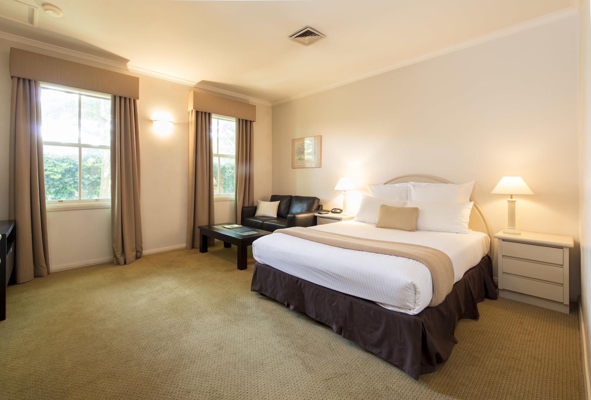 Beau Monde International Hotel Doncaster East Kültér fotó
