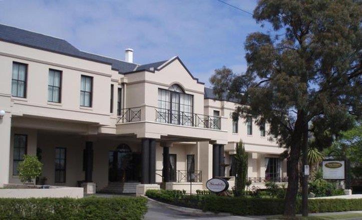 Beau Monde International Hotel Doncaster East Kültér fotó