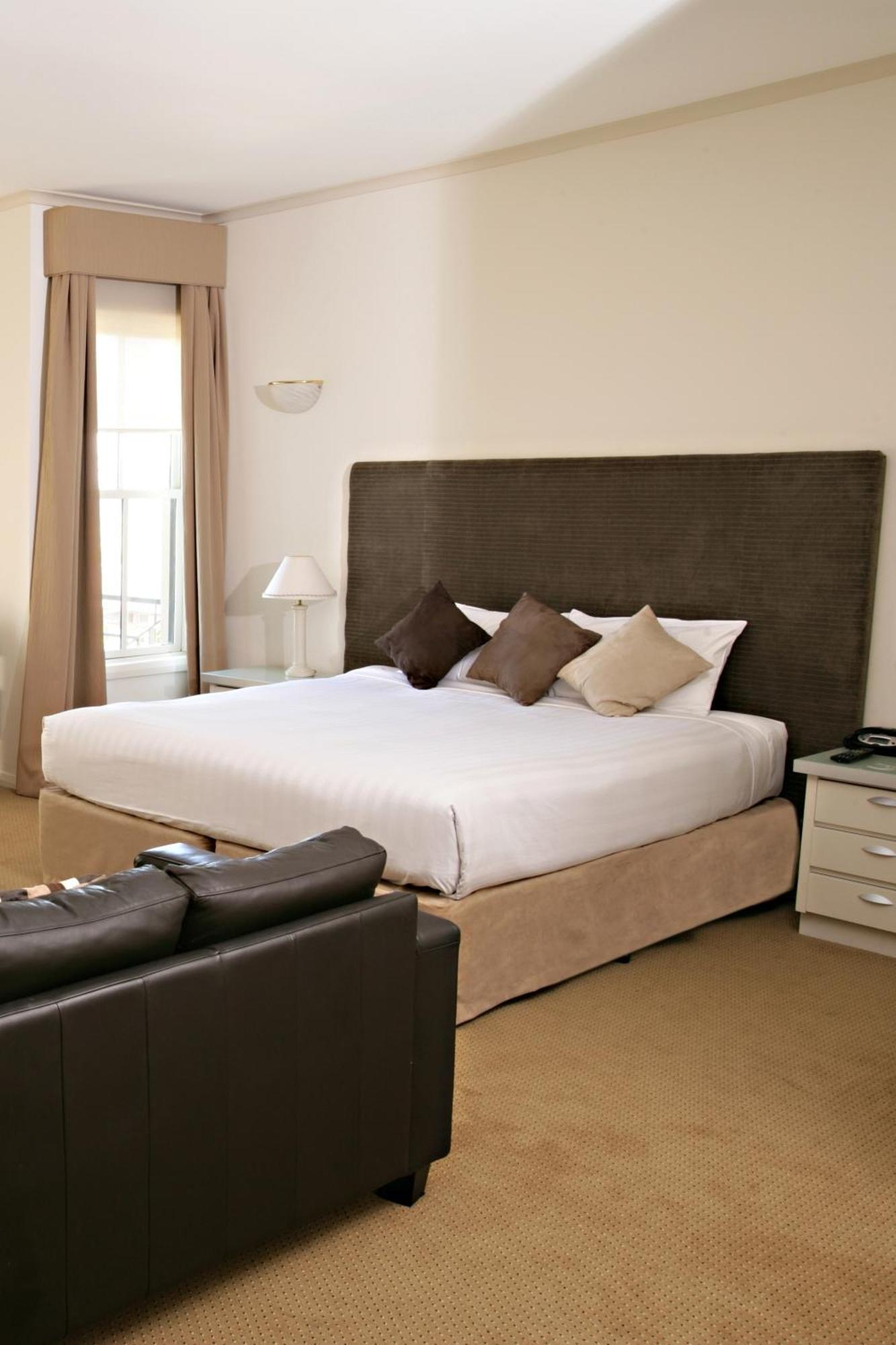 Beau Monde International Hotel Doncaster East Kültér fotó
