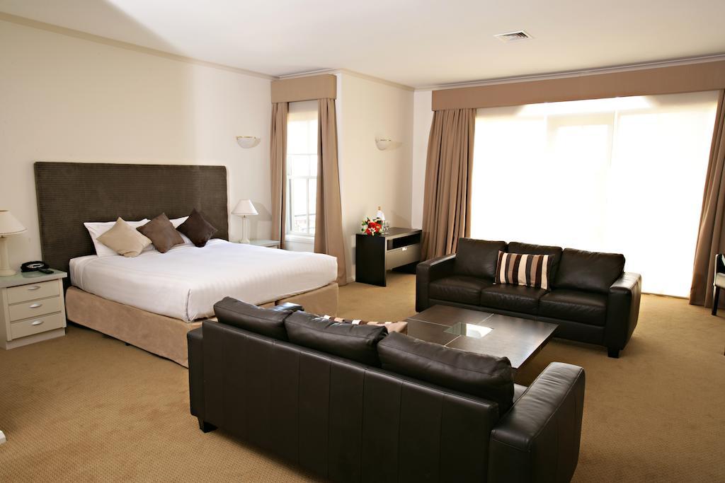 Beau Monde International Hotel Doncaster East Szoba fotó