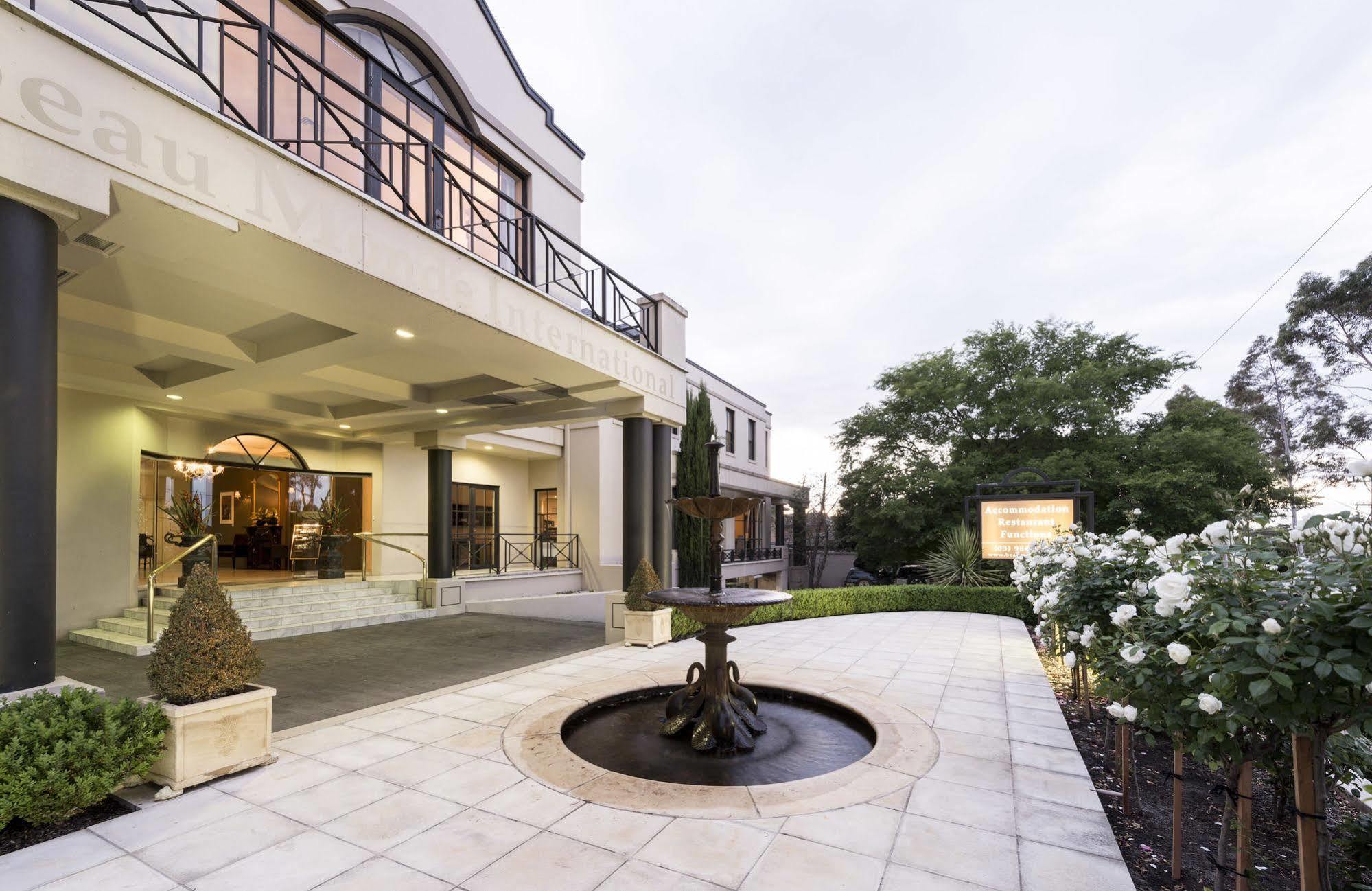 Beau Monde International Hotel Doncaster East Kültér fotó