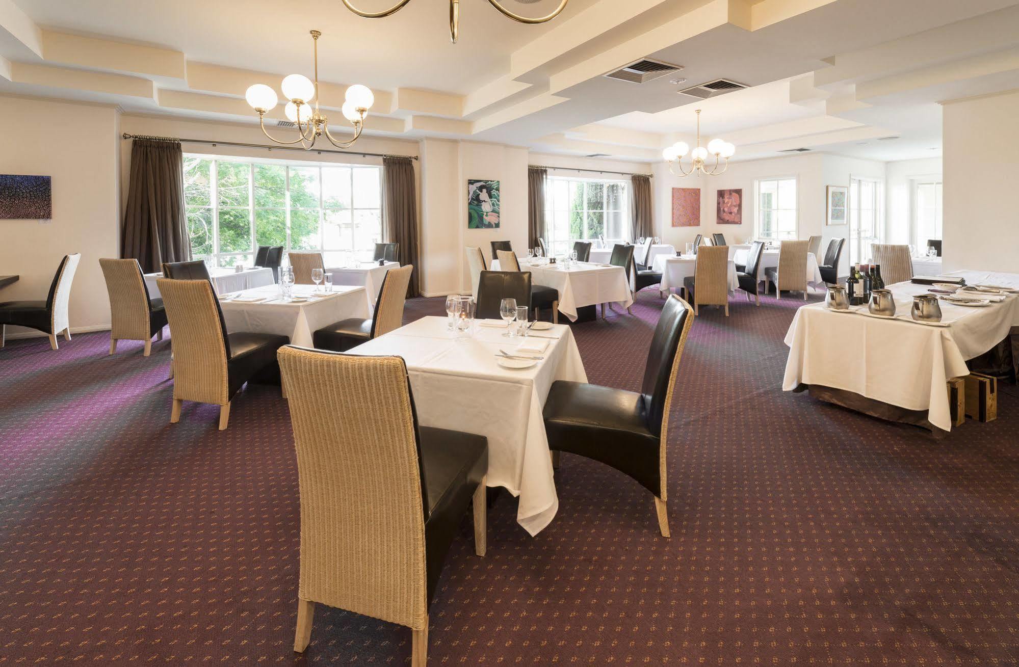 Beau Monde International Hotel Doncaster East Kültér fotó