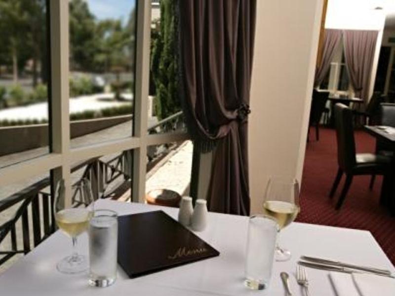 Beau Monde International Hotel Doncaster East Kültér fotó